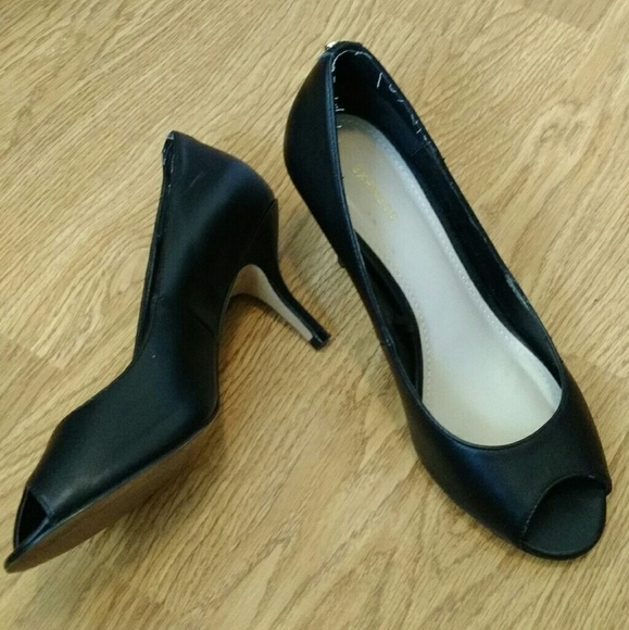 Express Black Peep Toe Heels - Picture 1 of 6